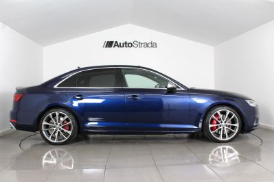 AUDI A4 S4 TFSI QUATTRO - 5952 - 5