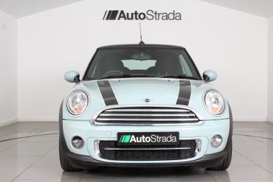 MINI CONVERTIBLE COOPER D - 5966 - 18