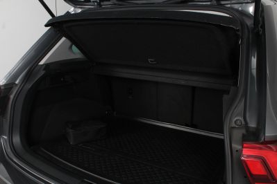VOLKSWAGEN TIGUAN SE NAV TSI - 5906 - 59