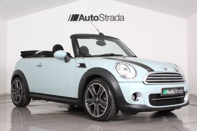 MINI CONVERTIBLE COOPER D - 5966 - 11