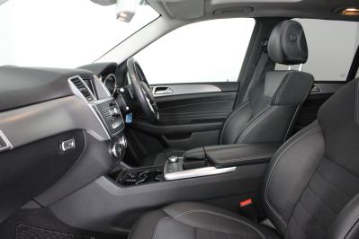 MERCEDES M-CLASS ML350 BLUETEC AMG SPORT - 5956 - 42