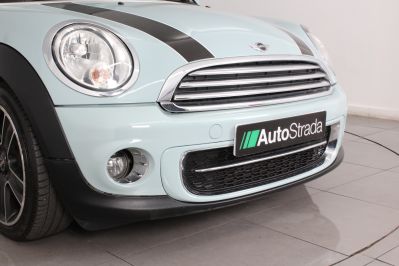 MINI CONVERTIBLE COOPER D - 5966 - 53