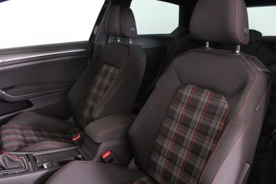 VOLKSWAGEN GOLF GTI PERFORMANCE TSI DSG - 5917 - 49