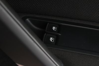 VOLKSWAGEN GOLF GTI PERFORMANCE TSI DSG - 5917 - 38