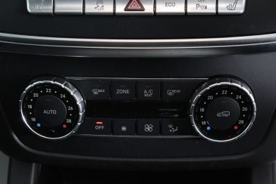 MERCEDES M-CLASS ML350 BLUETEC AMG SPORT - 5956 - 32