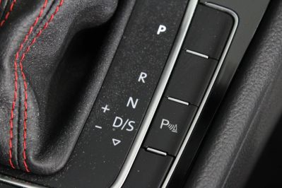 VOLKSWAGEN GOLF GTI PERFORMANCE TSI DSG - 5917 - 46