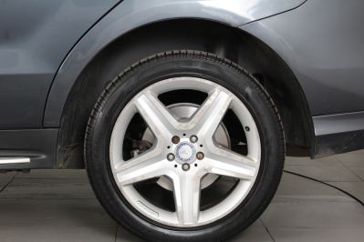 MERCEDES M-CLASS ML350 BLUETEC AMG SPORT - 5956 - 64